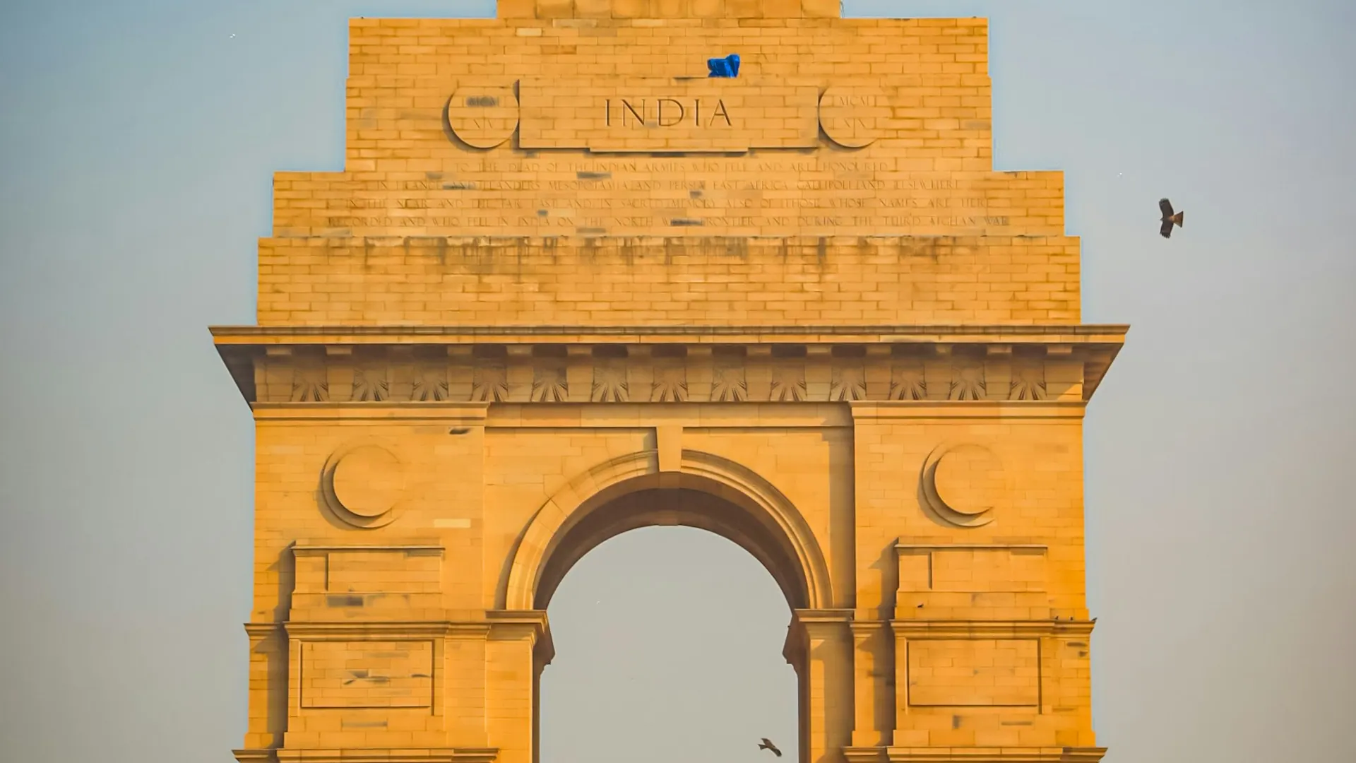 India Gate i gryning, New Delhi, Indien India Gate i gryning, New Delhi, Indien